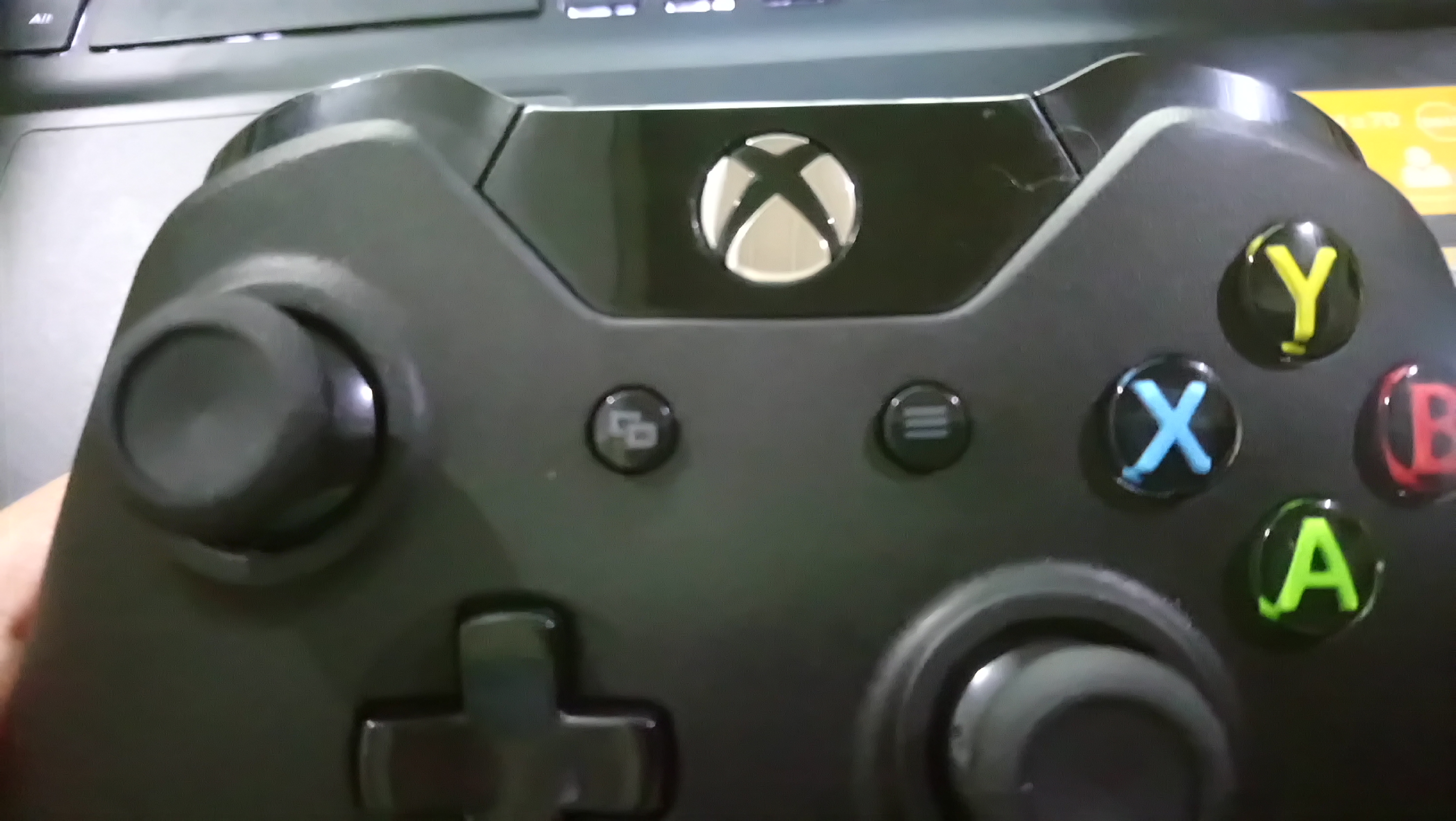 Xbox one on sale 1708 controller