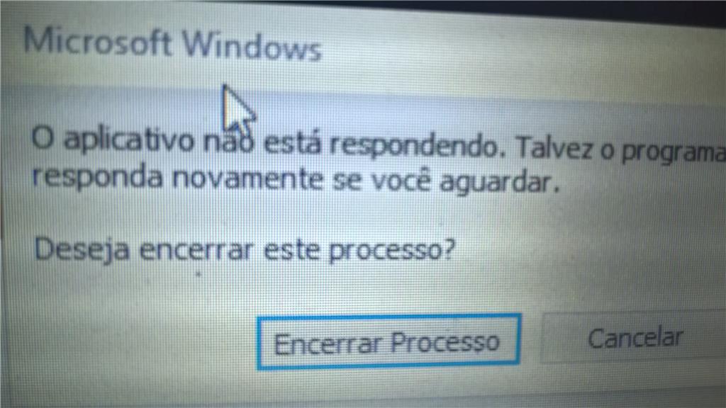 Olá Estou em uma situação complicada , comprei a tv que vem com o -  Microsoft Community