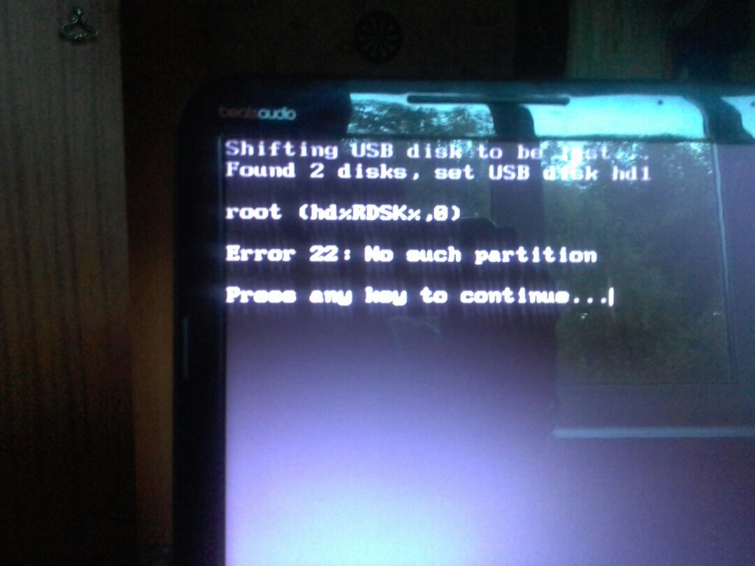 Ошибка 22. Shifting USB Disk to be last found 1 Disks Set USB Disk hd0 root Error 22. Shifting USB Disk to be last found 2 Disks Set USB Disk hd1 root Error 22. Shifting USB Disk to be last it seems your USB Disk was seen as a floppy/zip Disk by BIOS.
