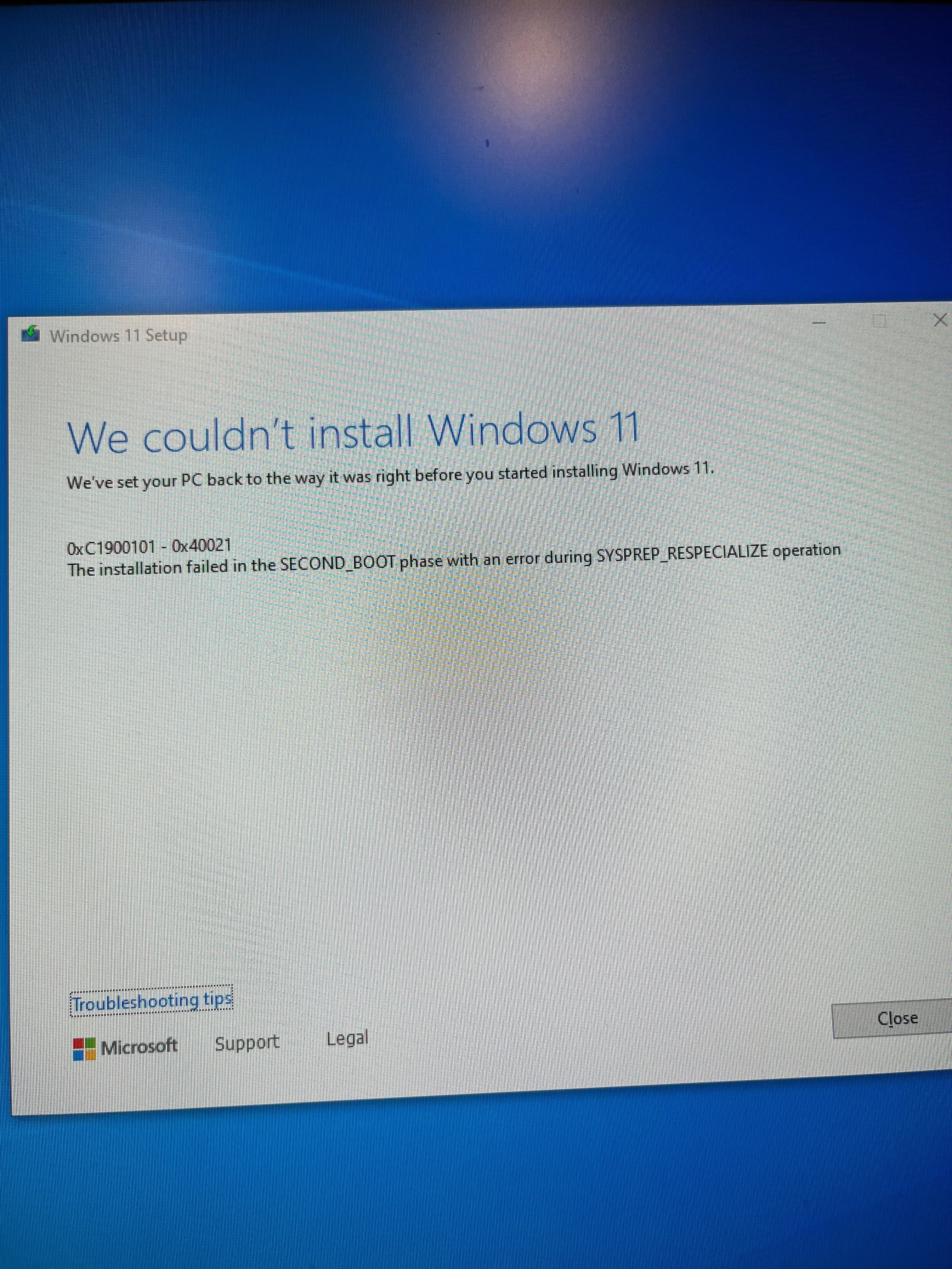 Windows 11 Installation Assistant keeps failing with error code - Microsoft  Community