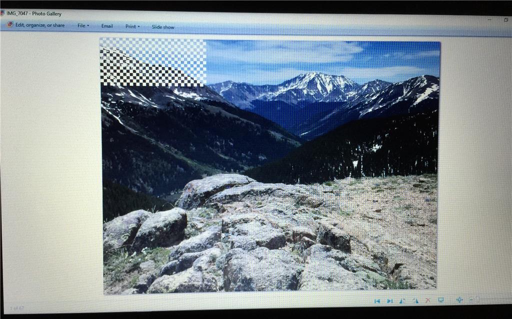 Checkerboard pattern when viewing images (Windows 10) Microsoft Community