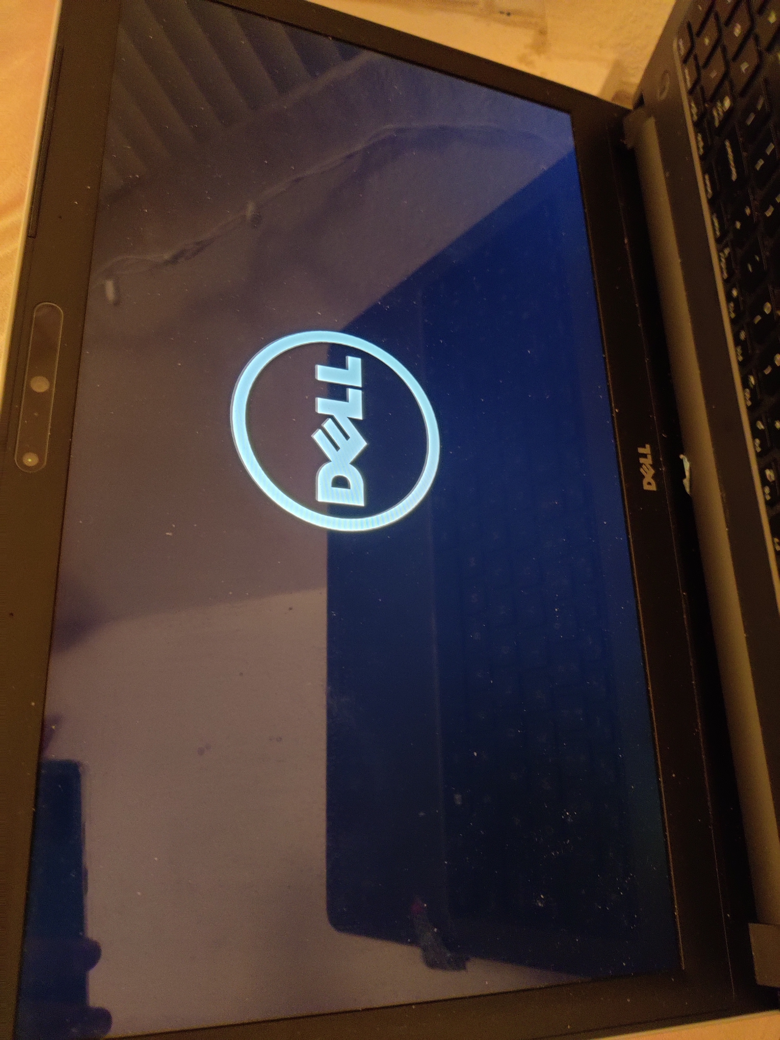 dell laptop logo
