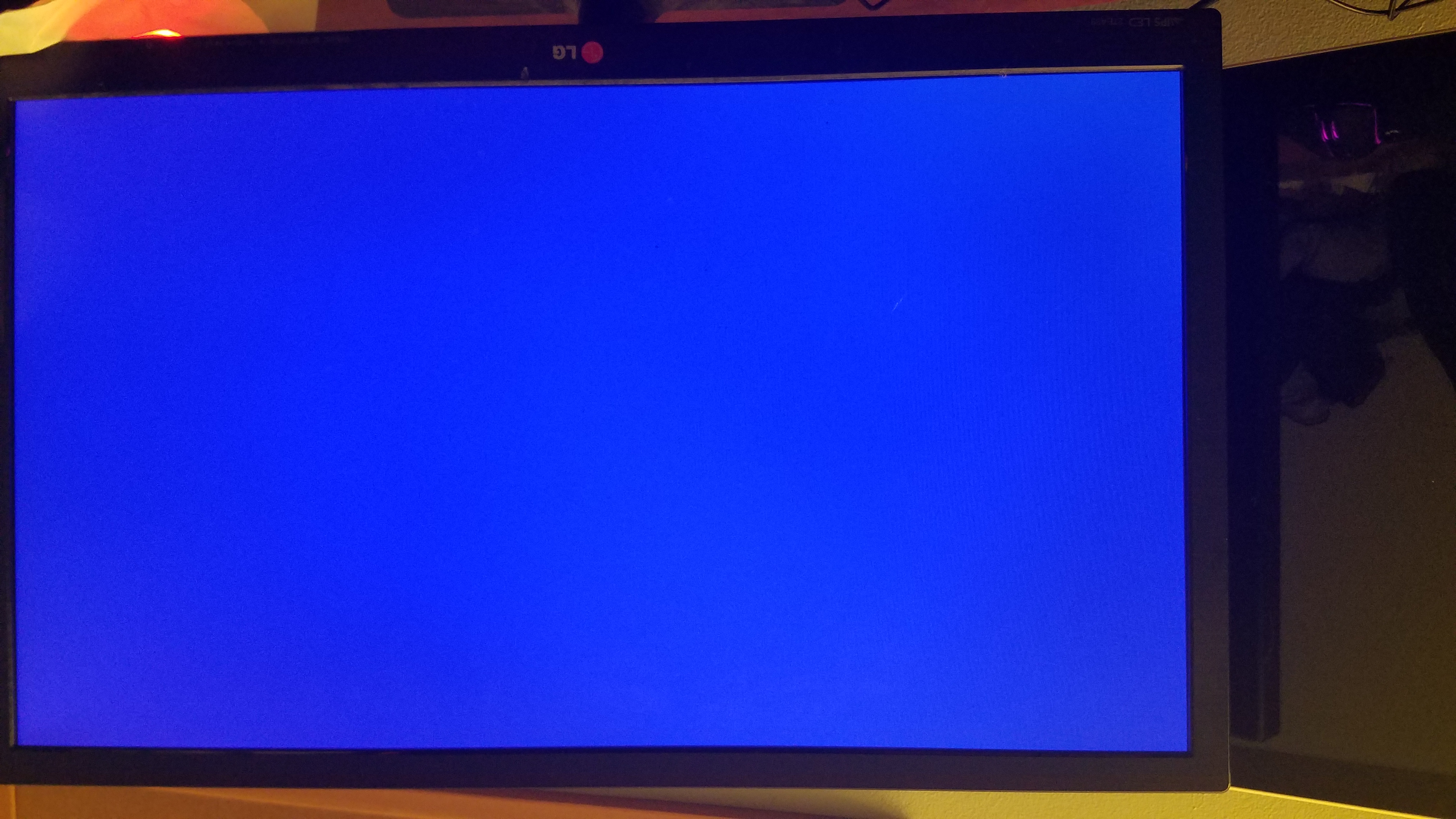 Why am I getting blank screen from my win10 install USB? - Microsoft Community