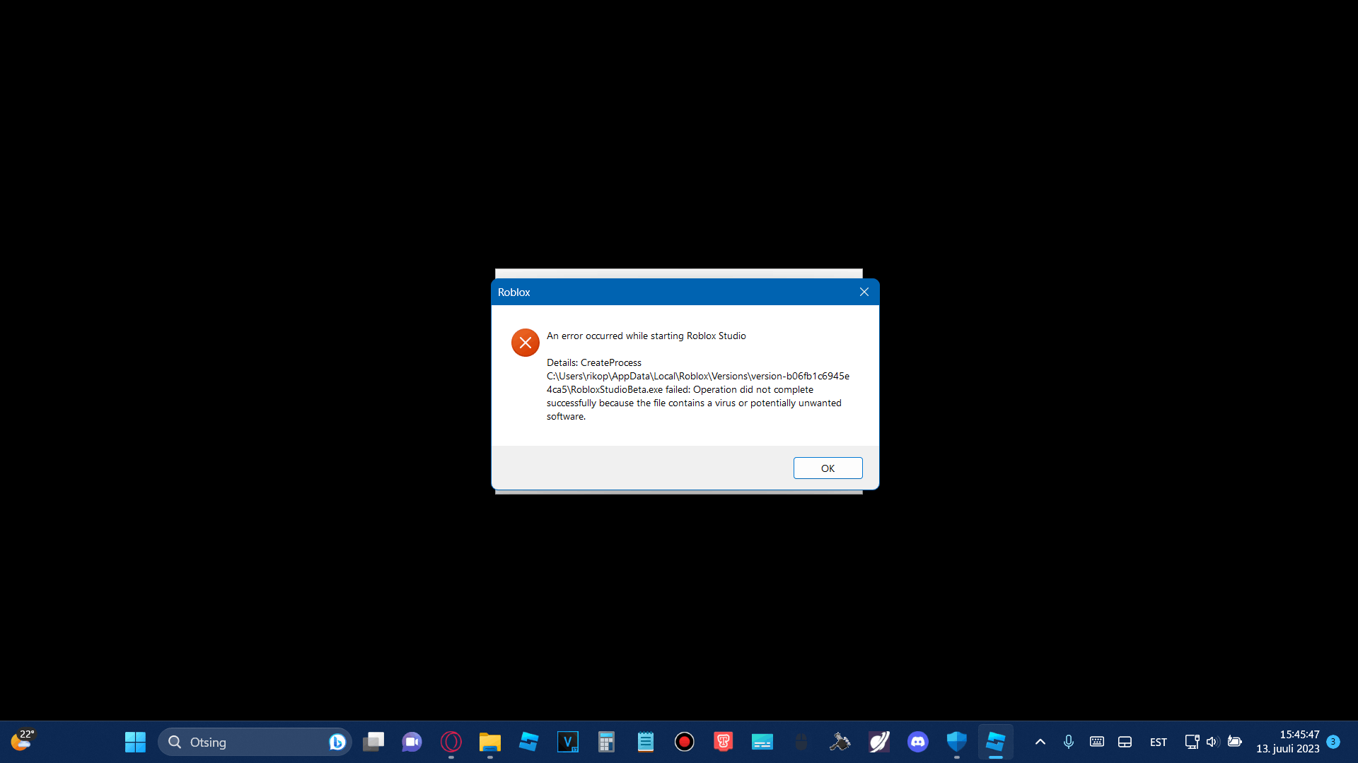 What is happening? i just uploaded to windows 11 and roblox is suddenly  doing this. roblox studio works with no problems but, the roblox app and  website does this everytime without fail.