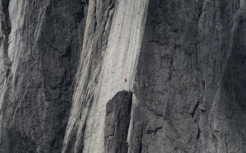 bouldering wallpaper