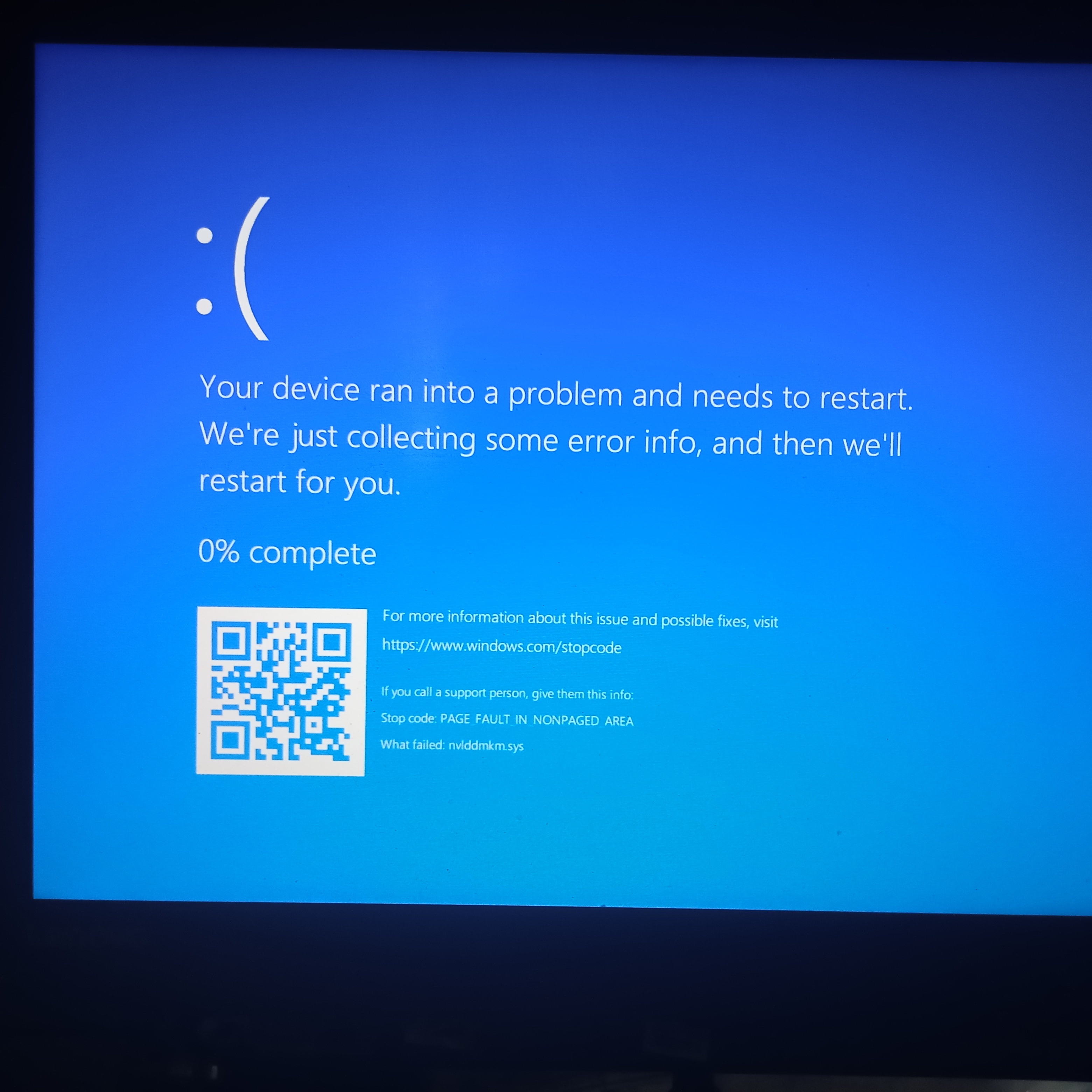 Your Device Ran Into A Problem And Needs To Restart - Microsoft Community