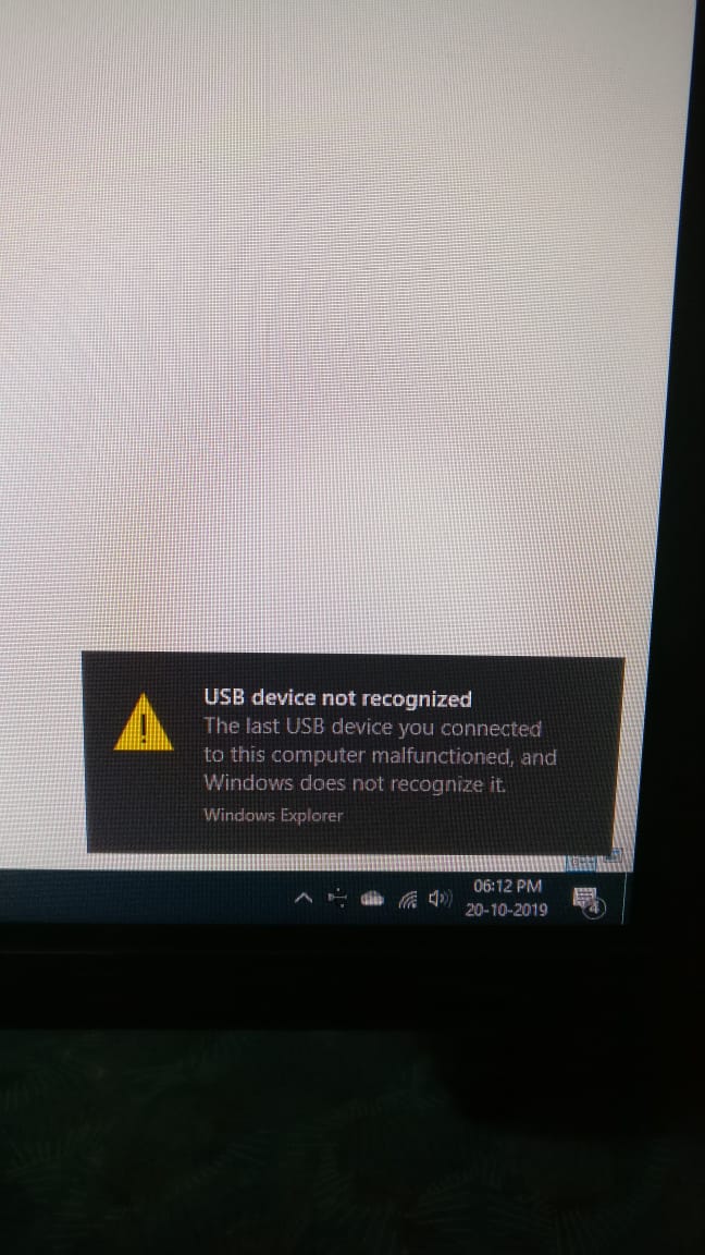 overliggende Ubarmhjertig Månens overflade USB Device not recognized Keeps popping up with a sound. - Microsoft  Community