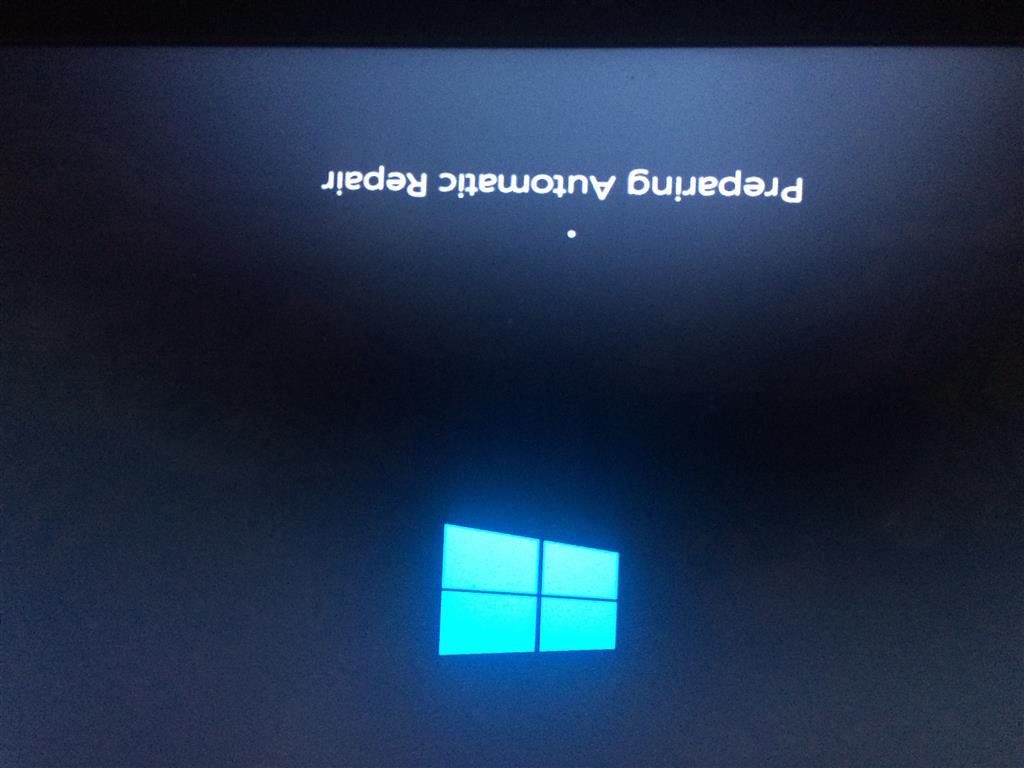 Зависает на 10 минутах. Загрузка Windows 10. Не загружается Windows 10. Зависание Windows 10. Зависло обновление Windows 10.