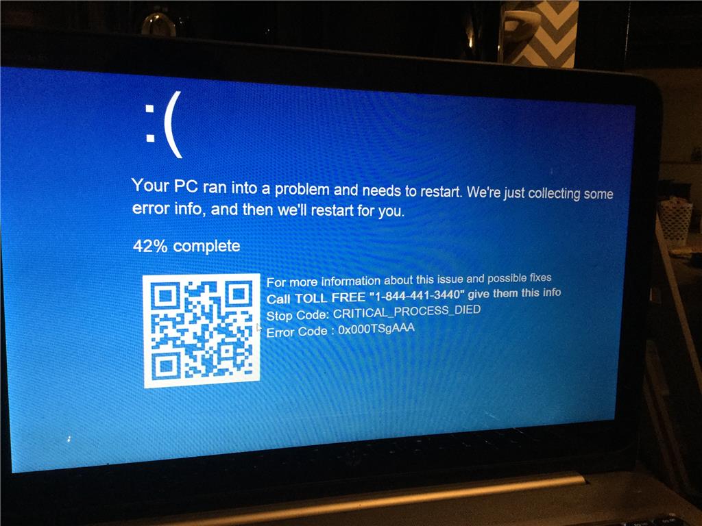 Your device run into a problem. Your PC needs to restart. Your PC Ran into a problem. Your PC. Your device Ran into a problem.