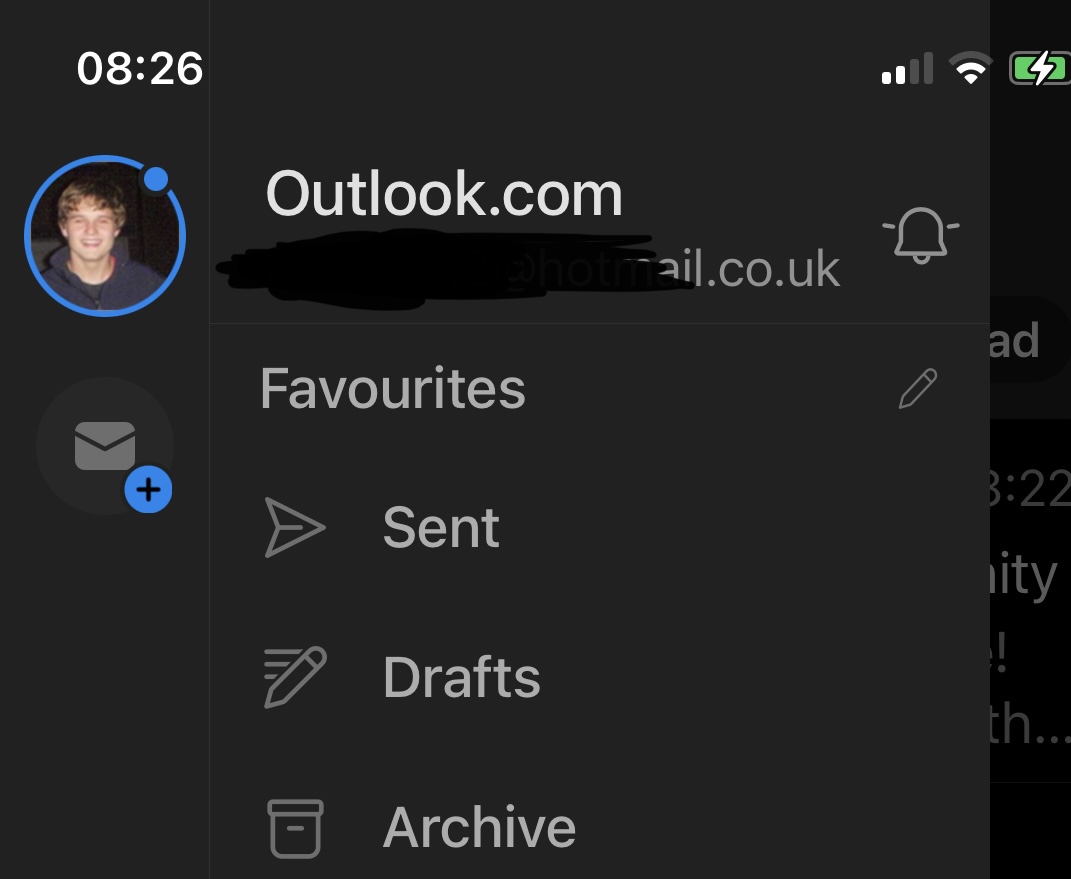 Outlook iOS app profile picture not updating to one on web? - Microsoft