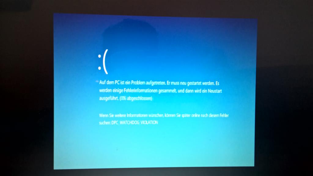 Laptop stürzt nach Start ab seit update auf 10061