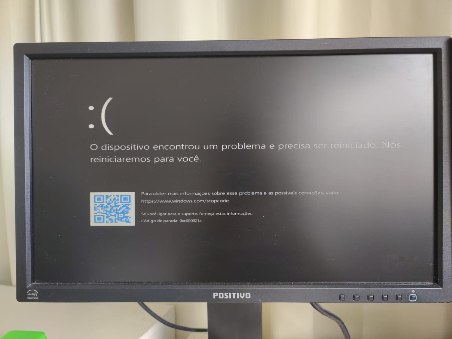 Microsoft interrompe temporariamente update do Windows 11 por problemas em  jogos 