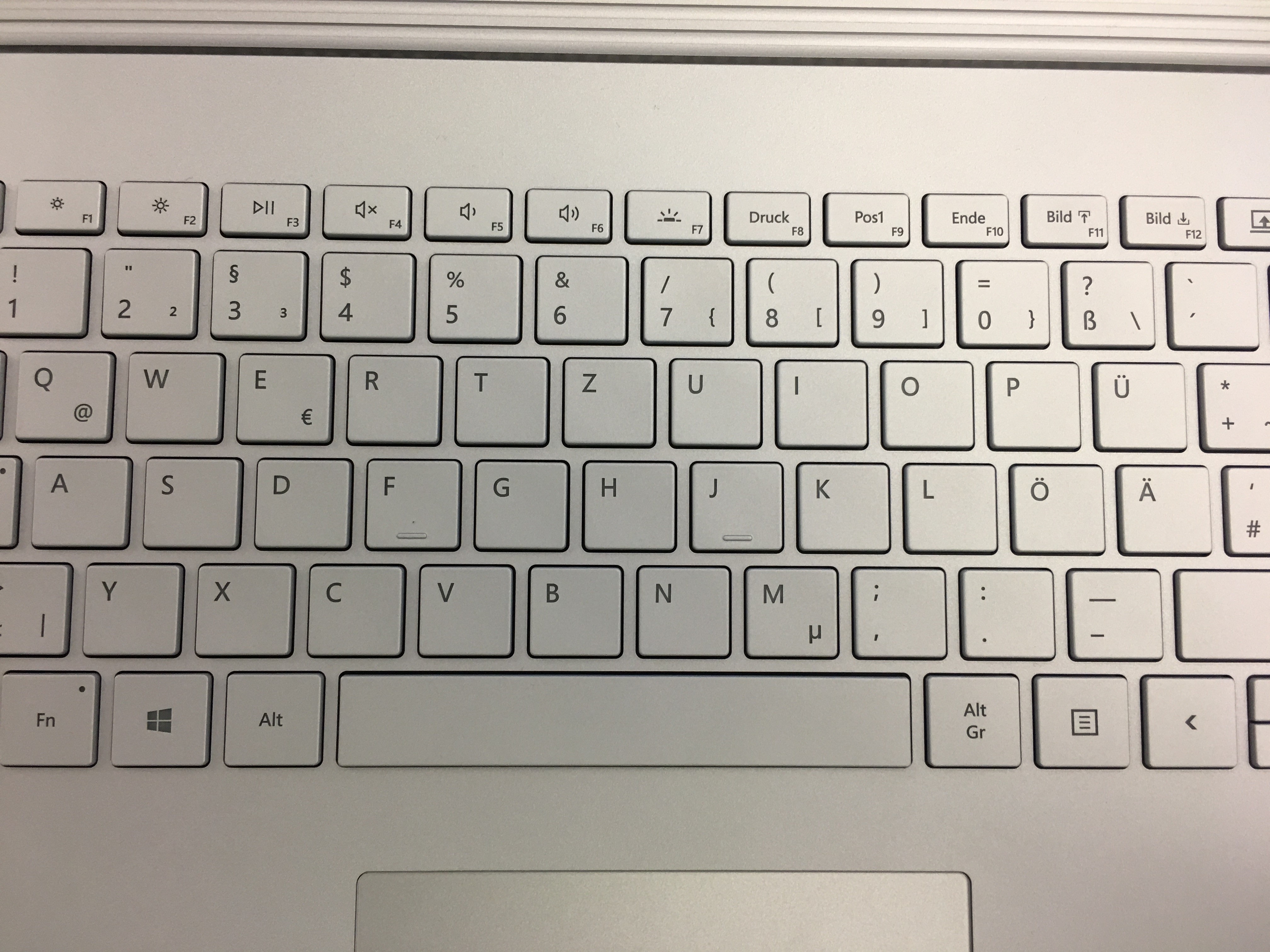 Surface Book 2 Space Bar not centered