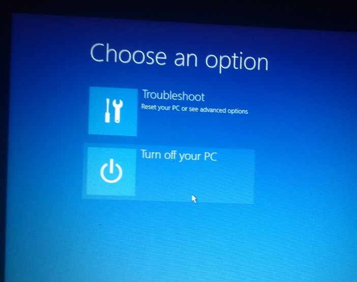 Windows cannot find a system image on this computer что делать