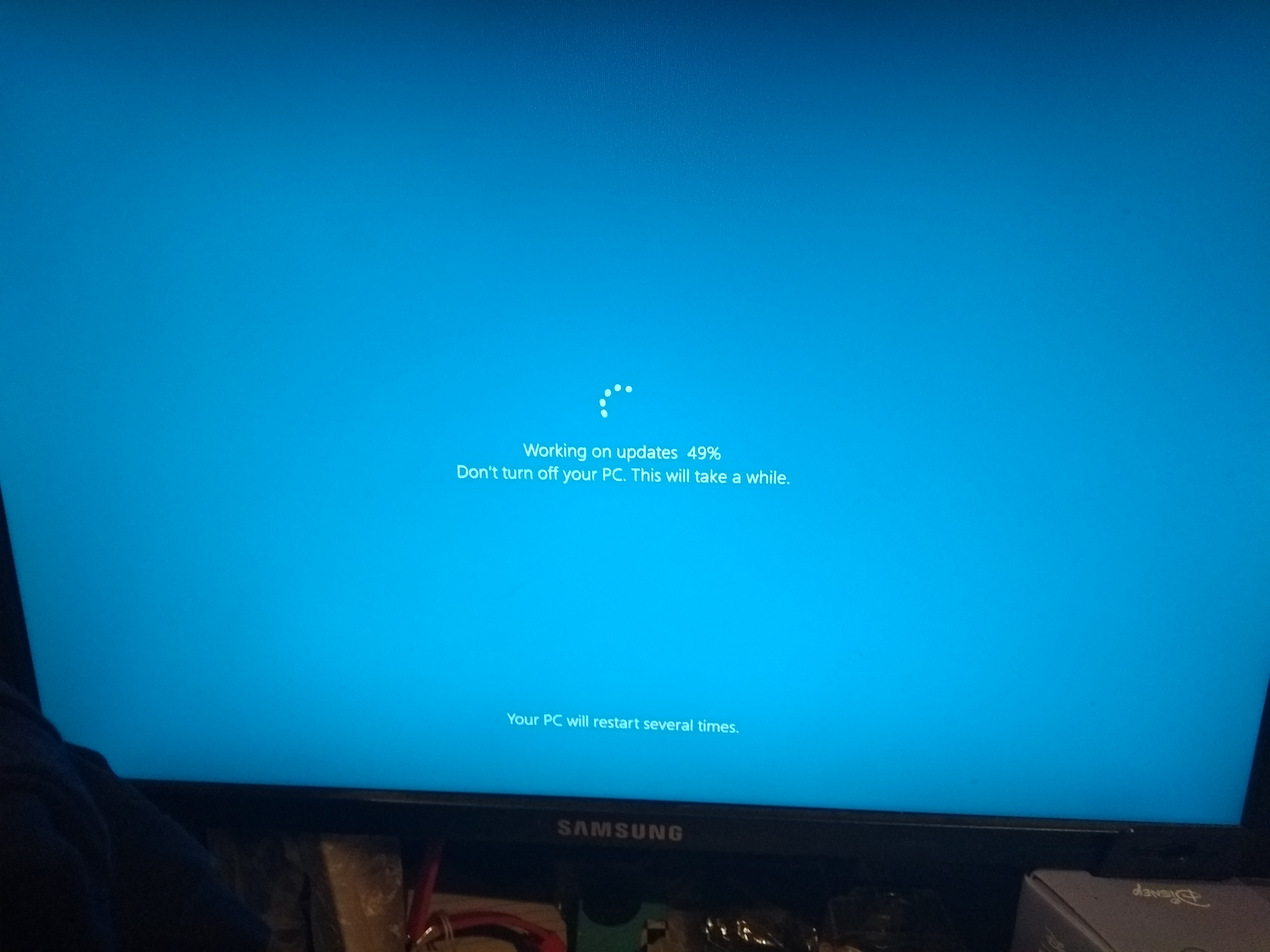 DatModz on X: Woke up, computer was frozen, restarted it and now