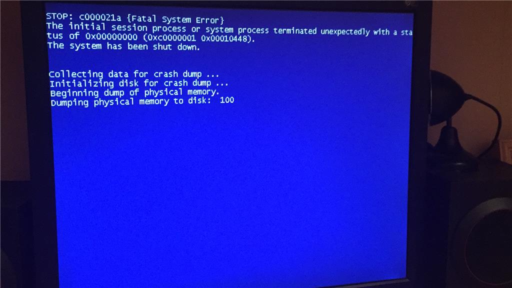 Error code c. Синий экран смерти c000021a. Синий экран на компьютере stop c000021a. Stop с000021а Fatal System Error. Stop c00002e3.
