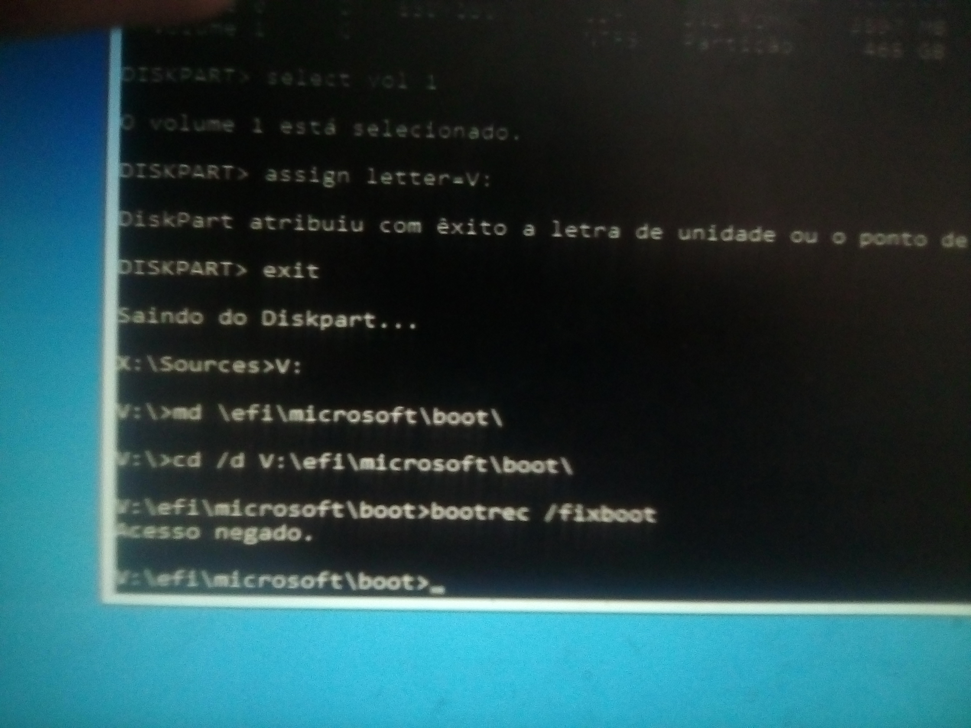 Файл efi microsoft boot bootmgfw efi не найден