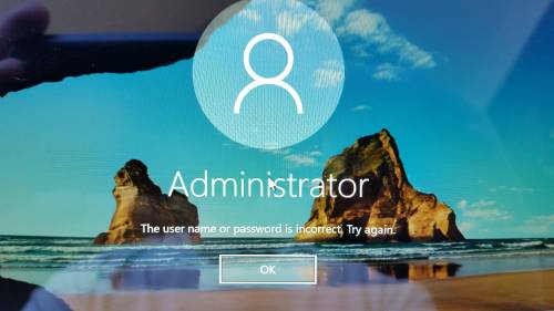 Bootup is trying to login as Administrator instead of Local User ...