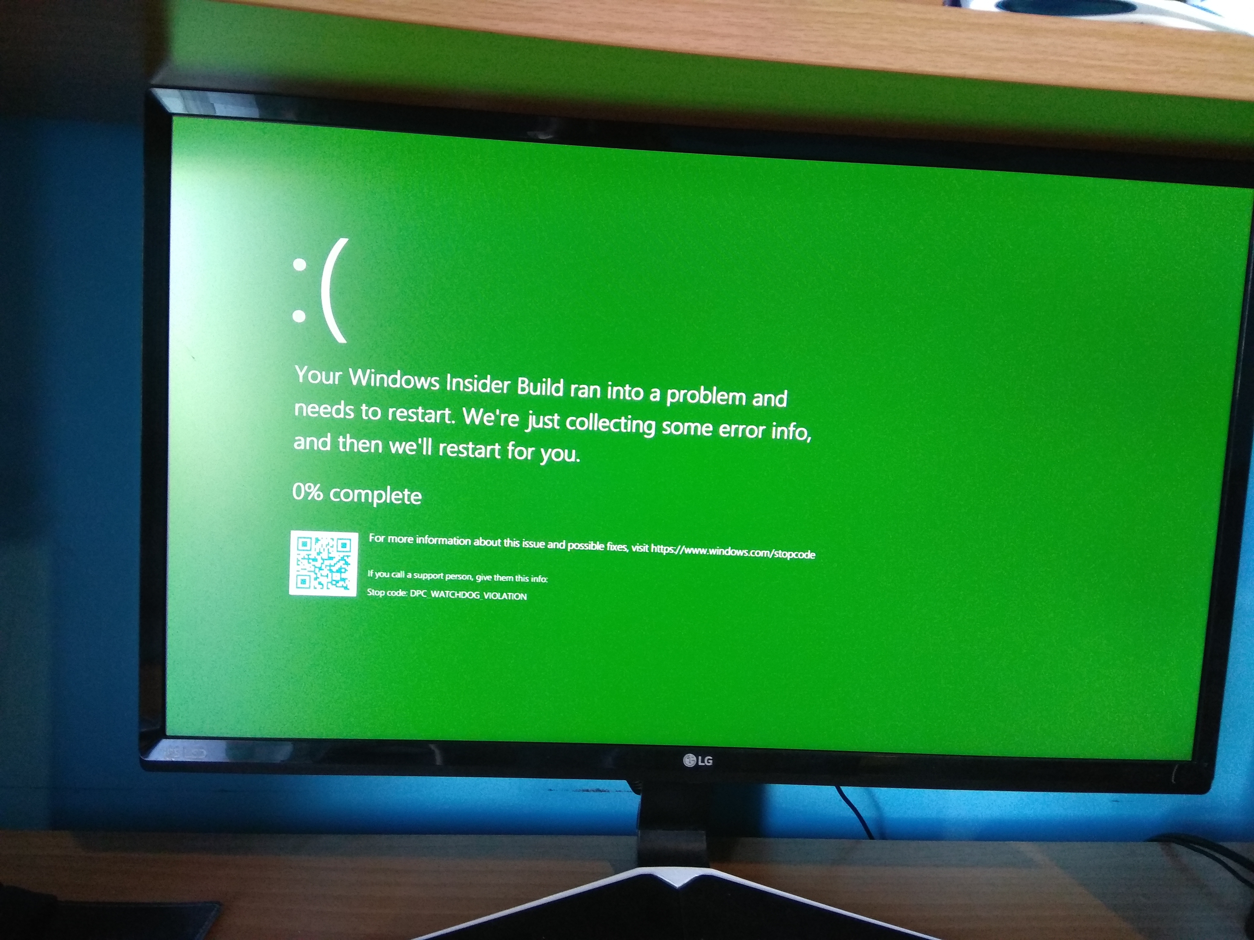 Green Screen Windows Insider Microsoft Community