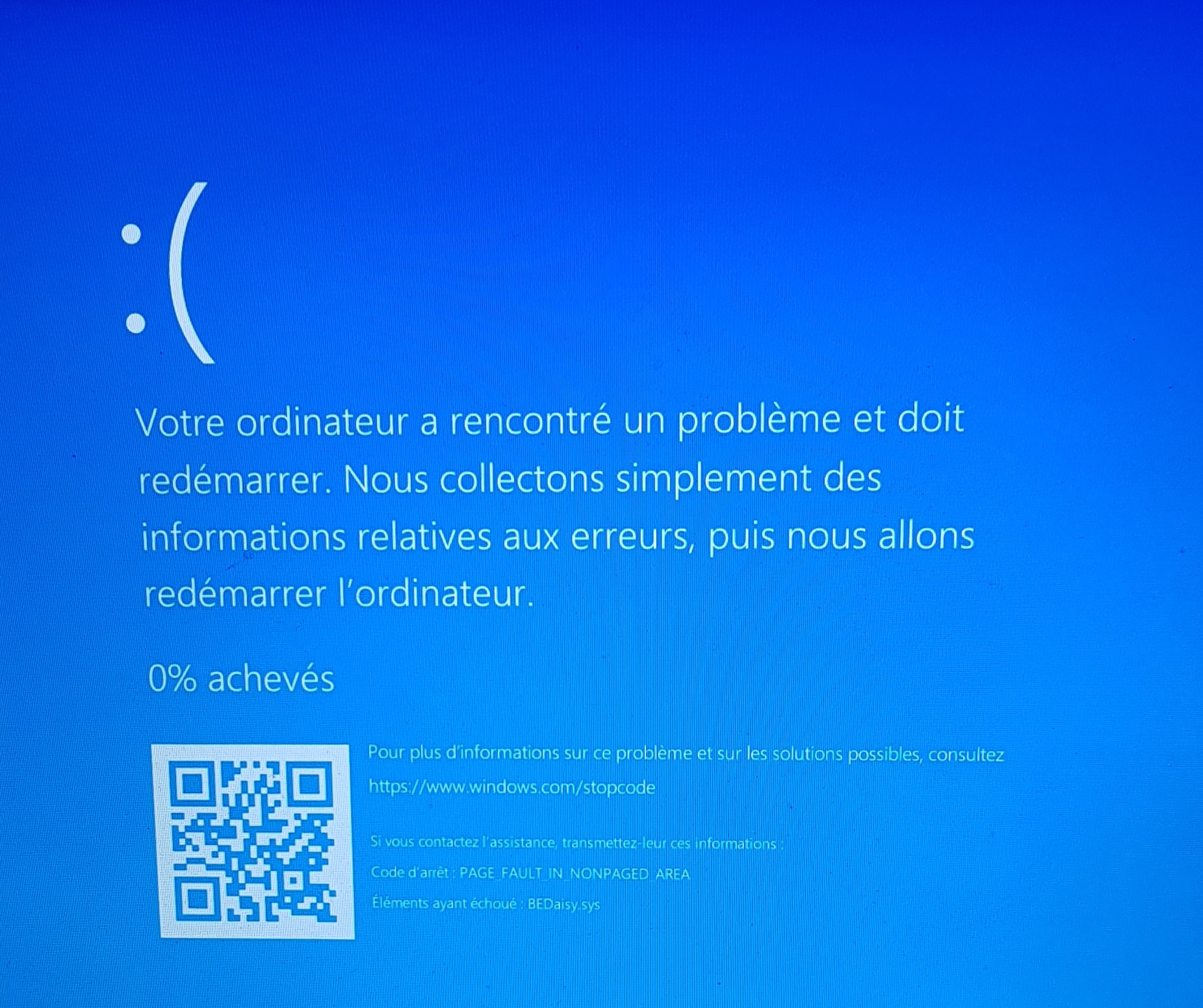 Синий экран page fault in nonpaged. Синий экран. Синий экран Page Fault in NONPAGED area Windows 10. Синий экран смерти Windows 10. Экран ошибки.