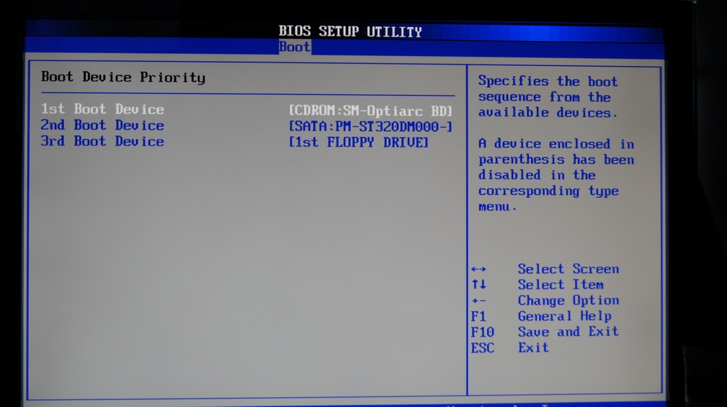 Правильный приоритет загрузки в BIOS. Приоритет загрузки в BIOS Windows 7. BIOS MACBOOK. BIOS на Мак.