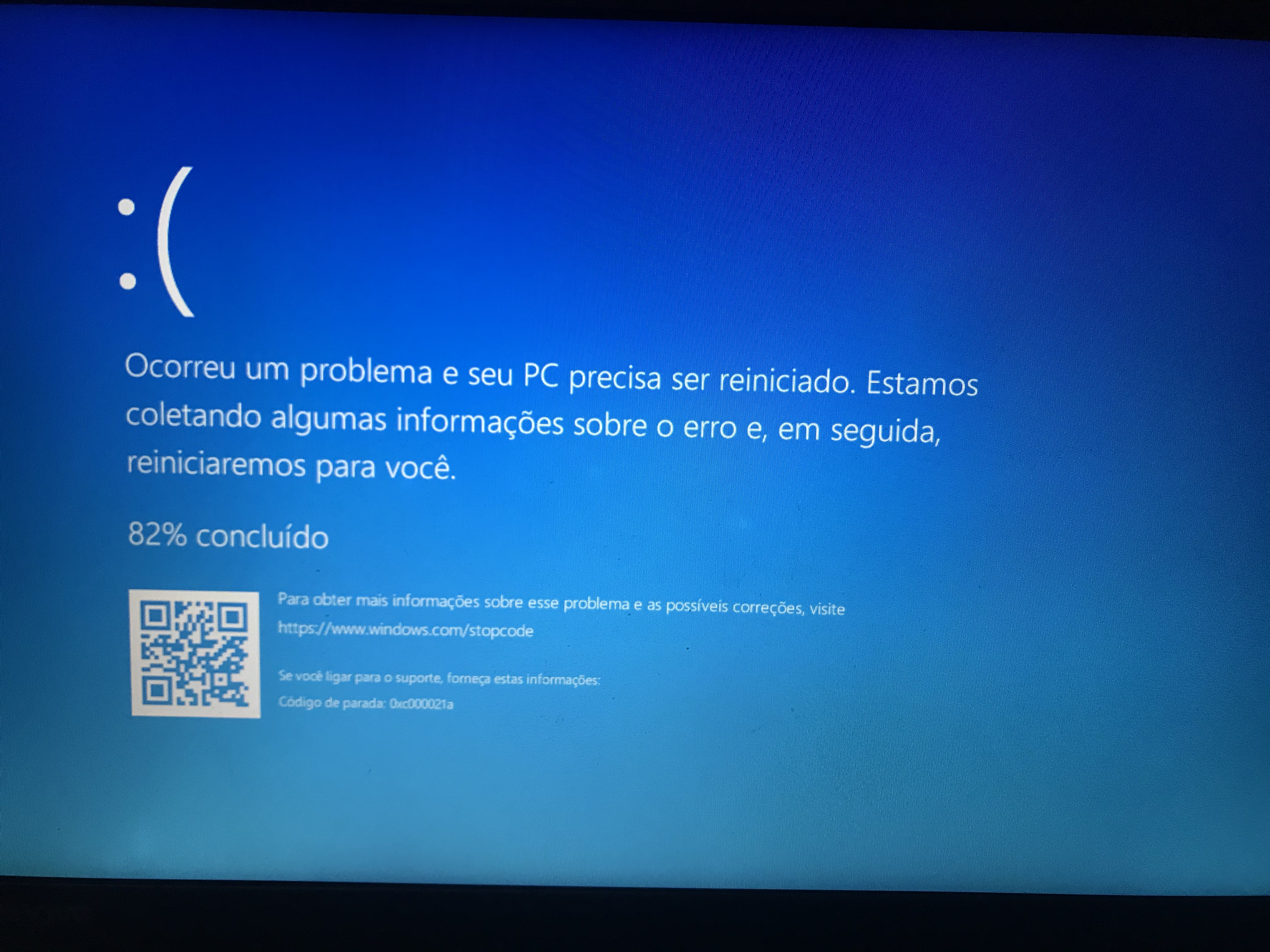 Error videos. Синий экран смерти Windows 10 Memory Management. KMODE_exception_not_Handled Windows 10. Memory Management ошибка. Синий экран Мемори менеджмент.