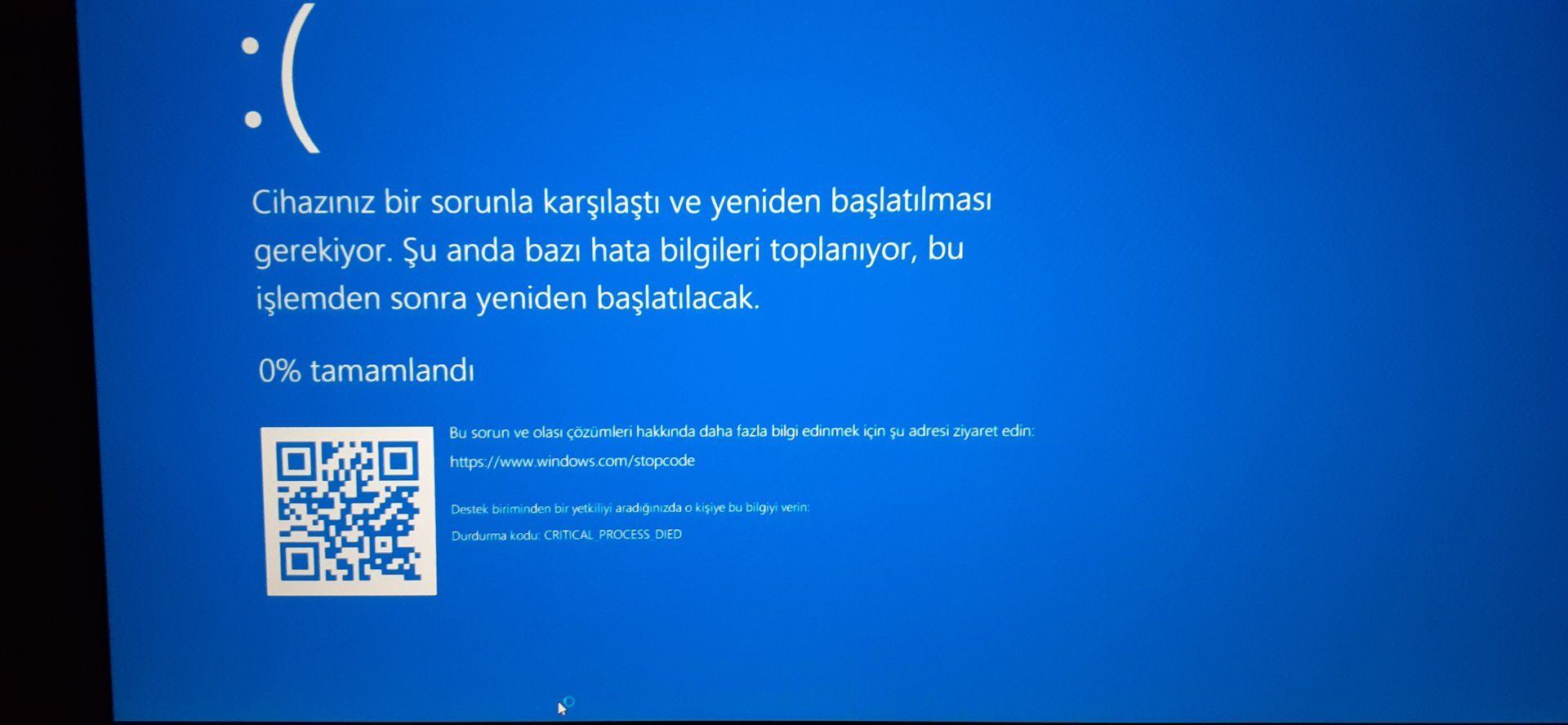 Код остановки critical structure corruption Windows 11. Синий экран windows 10 critical process died