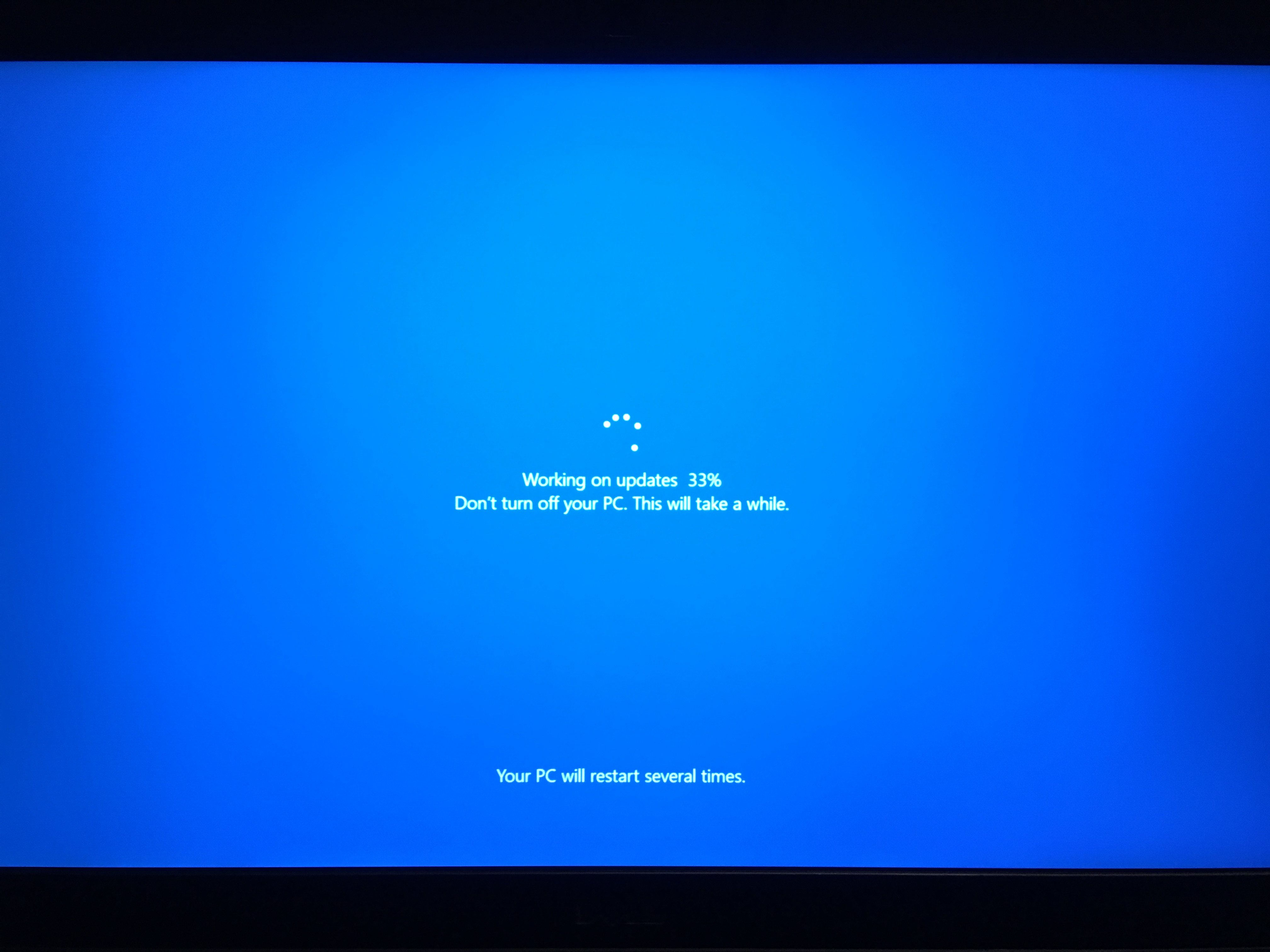 Windows 10 Failed To Update And Stuck At 33% After Reboot. - Microsoft ...