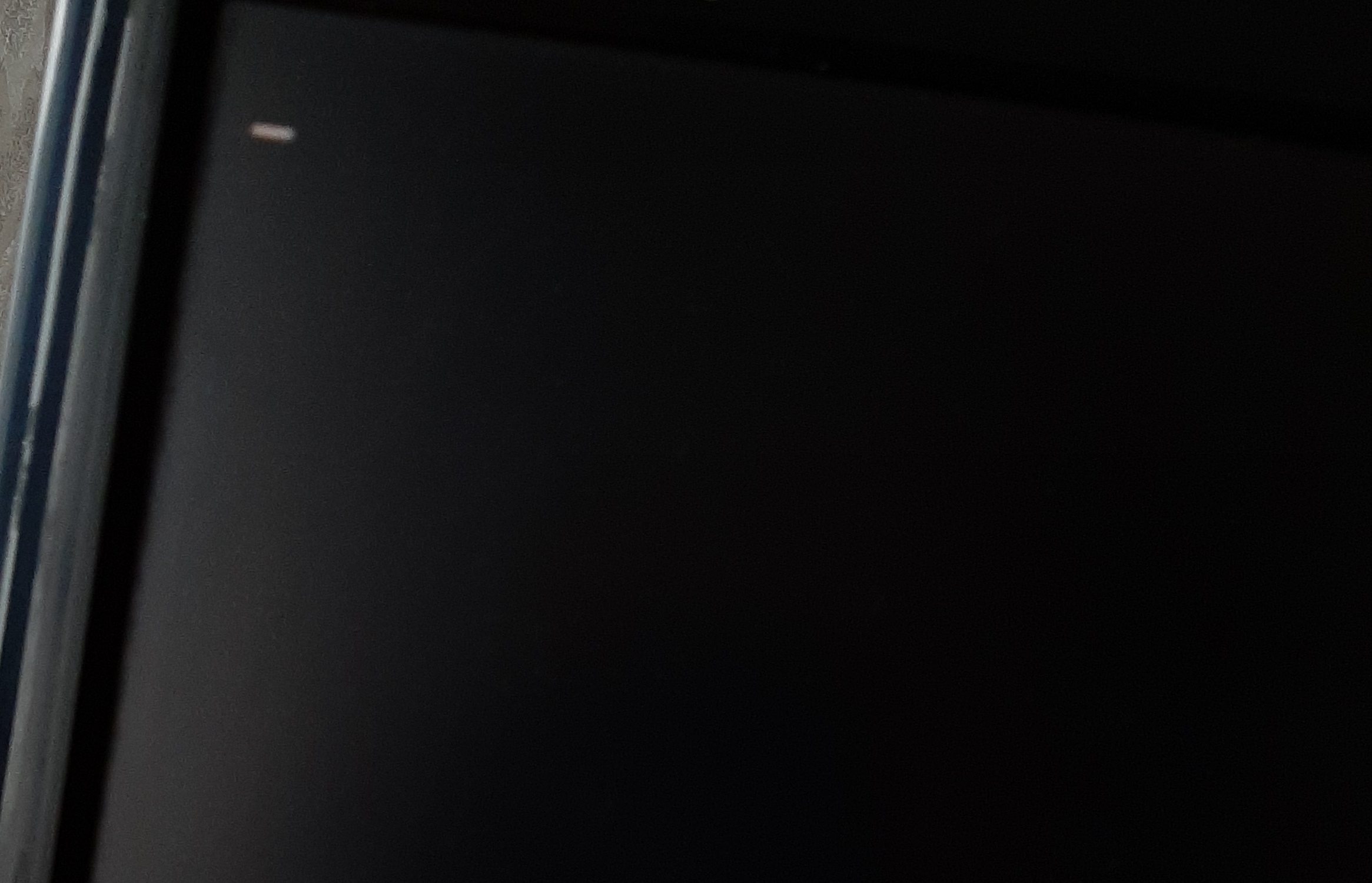 Ps3 черный экран. Черный экран. Черный экран с полоской в левом Верхнем углу. Черный экран при загрузке Windows 10. Черный экран перезагрузка.