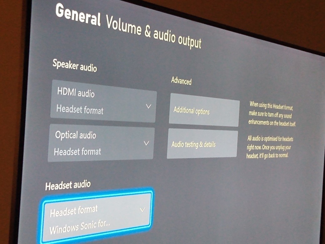 How to set all audio to headset xbox online one