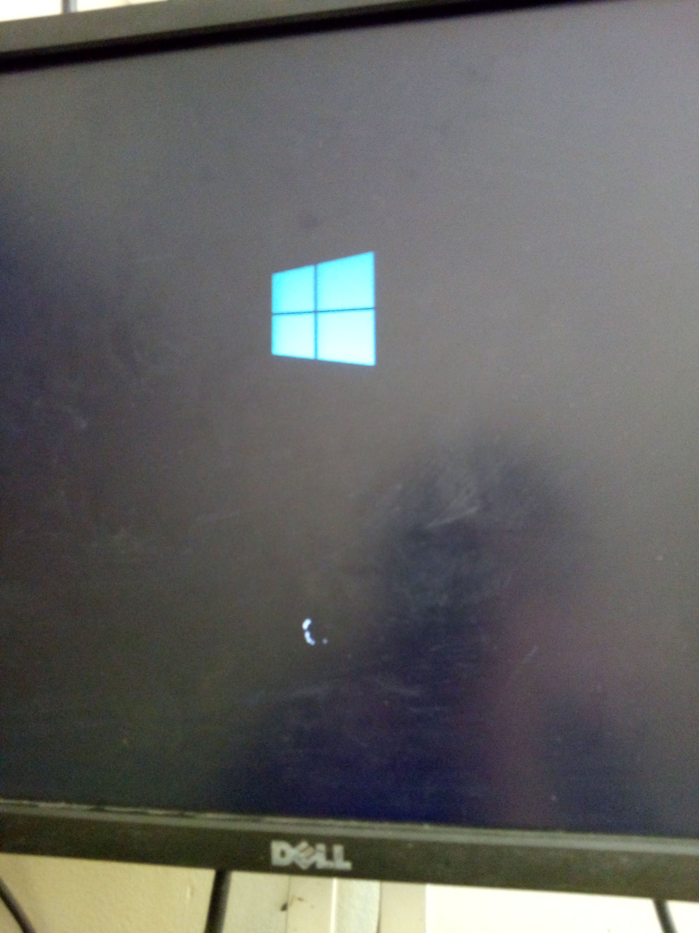 Cómo cambio esa imagen del logo de Windows al prender mi - Microsoft  Community