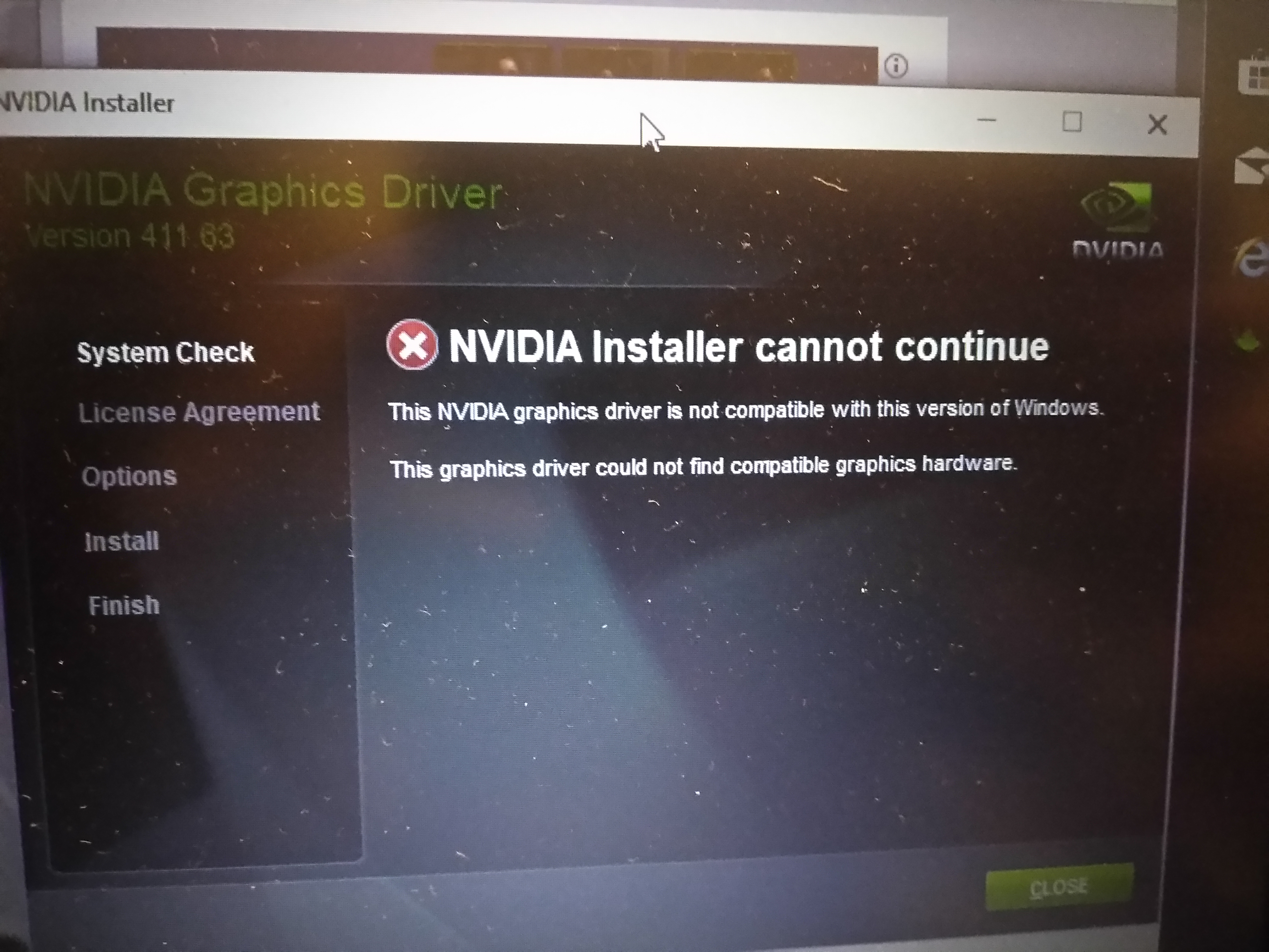 Обновите драйвера видеокарты в Linux. Graphics Card not compatible Fix (by. Known Issues with Graphics Driver что делать.